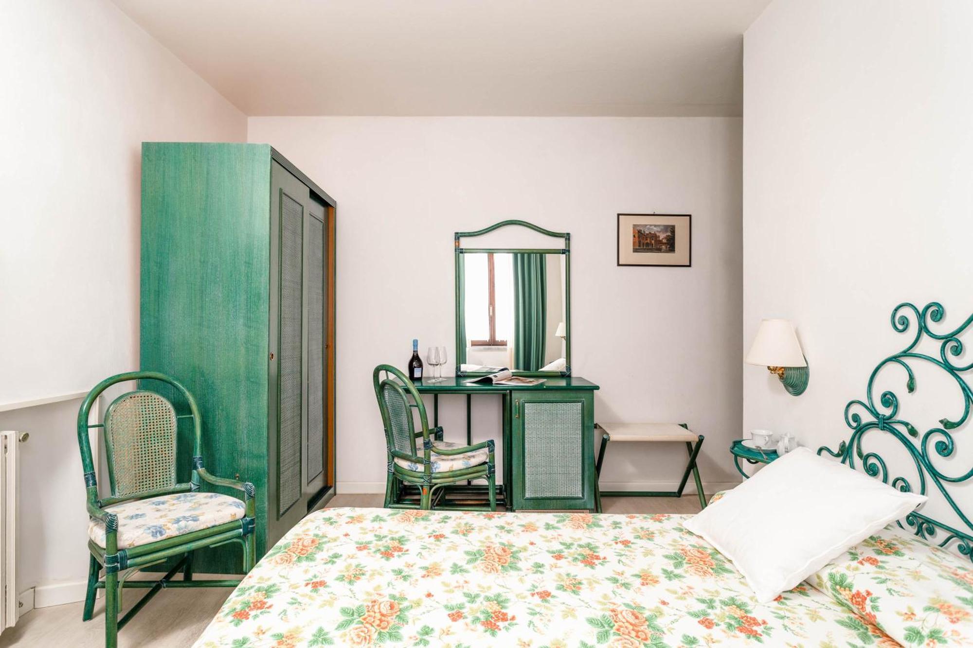 Hotel Sonia Forte dei Marmi Exterior photo
